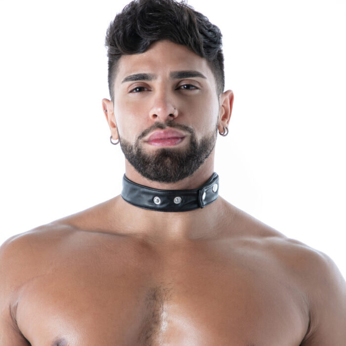 KINKY POCKET COLLAR